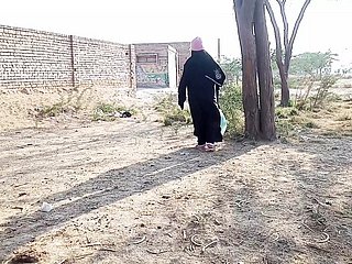Pakistani randi skirt on the top of road