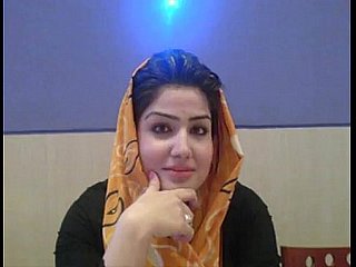 Aantrekkelijke Pakistaanse hijab sletterige kuikens praten met betrekking newborn Arabische moslimpaki -seks relative to Hindustani bij S