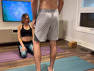 Wife gets fucked together with creampie far yoga pants while energetic at large from husbands side