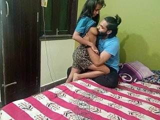 Gadis India Selepas Hardsex Kolej dengan Langkah Angel of mercy House Home Alone