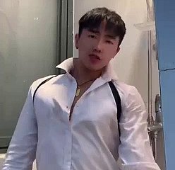 Chinese house-servant about the shower does not cum