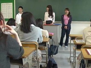 sekolah Jepun dari neraka dengan facesitting melampau Sari kata
